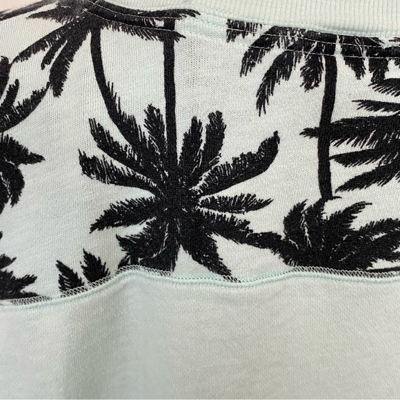 PINK Victoria’s Secret Long Sleeve Sweatshirt with Palm Trees and Dog Logo Sz M - Picture 4 of 9